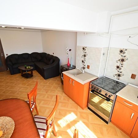 Vacation Apartment With Free Parking ซีบิว ภายนอก รูปภาพ