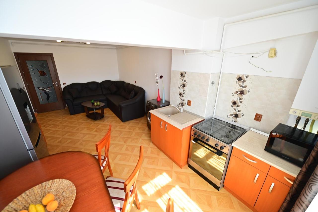 Vacation Apartment With Free Parking ซีบิว ภายนอก รูปภาพ